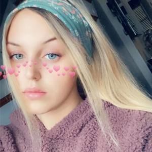 Meet your Posher, Alyson